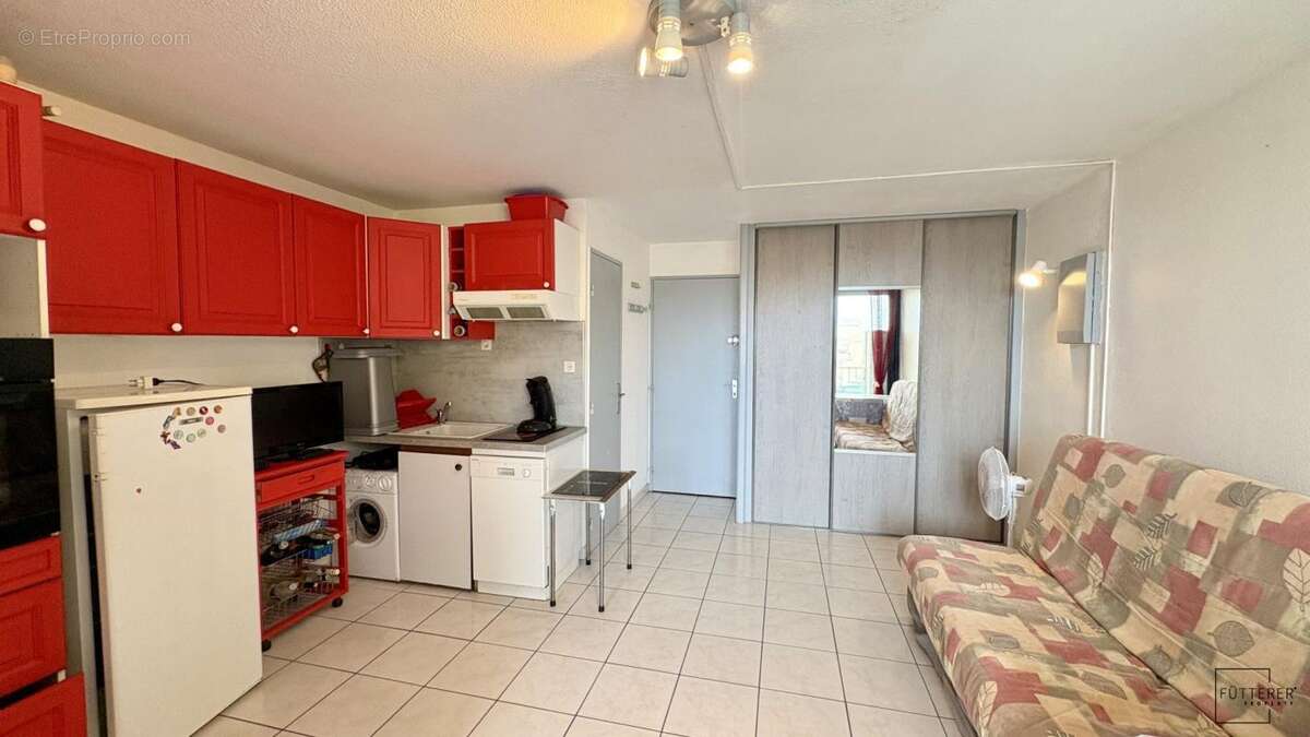 Bas de Saint-Pierre-la-Mer : Appartement T2 avec loggia ouverte - photo 15