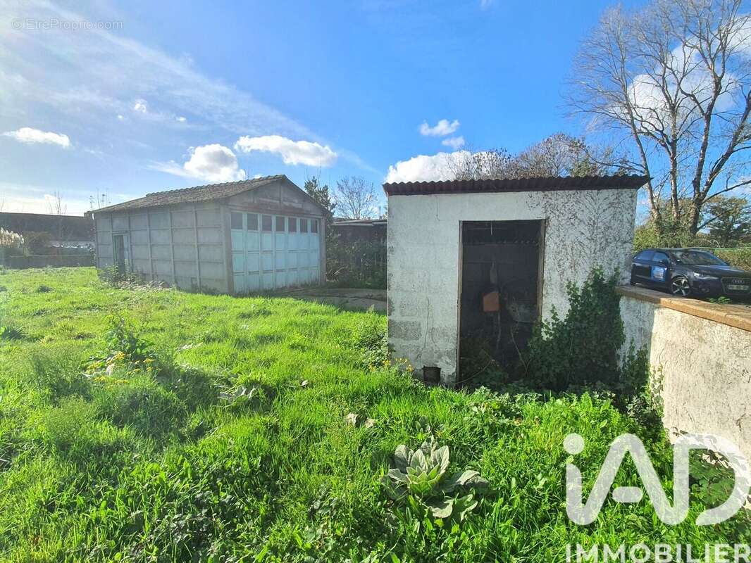 Photo 9 - Terrain à LE CHAMP-SAINT-PERE