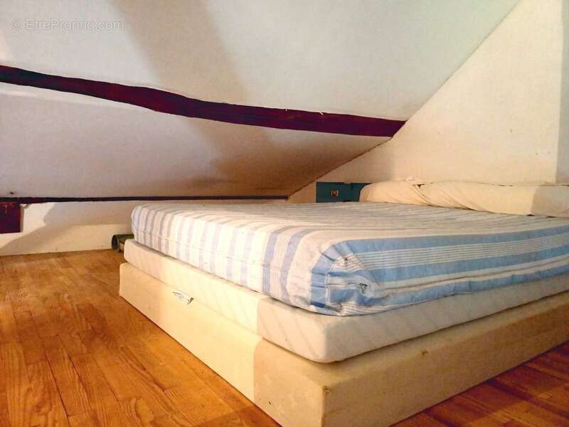 Maison à SAINT-PRIEST-BRAMEFANT