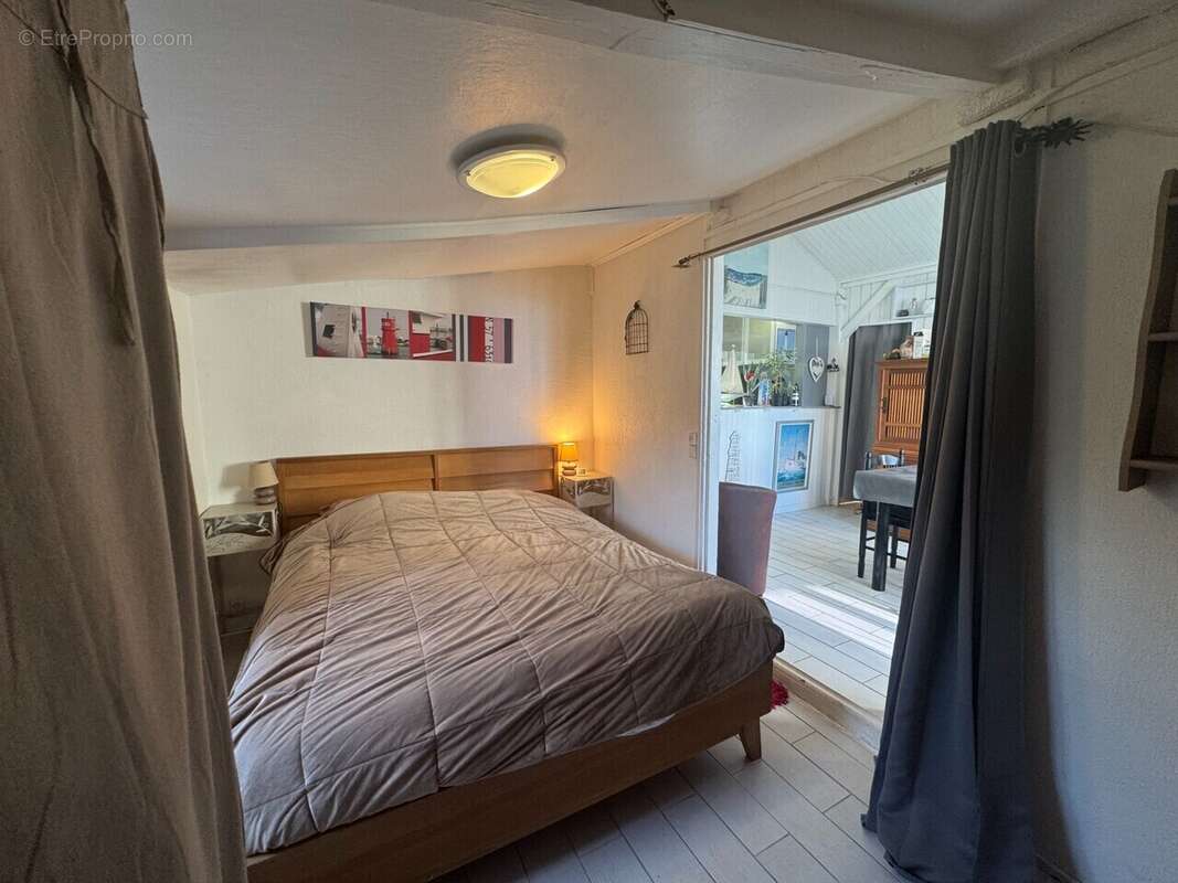 Maison à SAINT-COME-DE-FRESNE