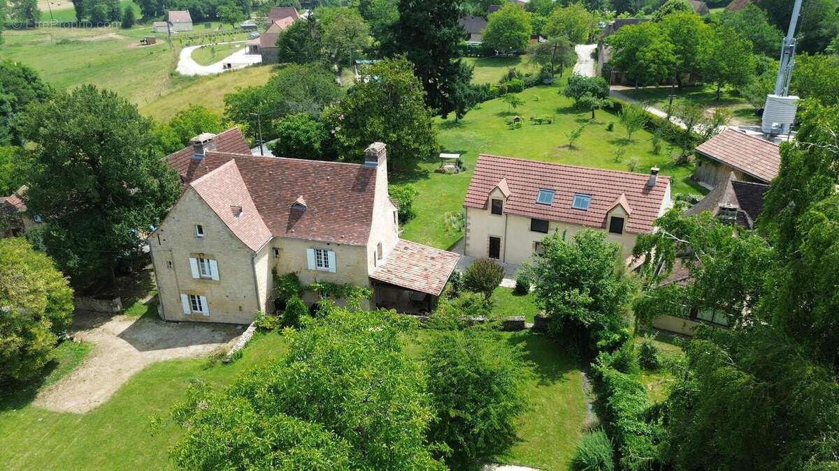 DJI0693 - Maison à SAINT-CYPRIEN