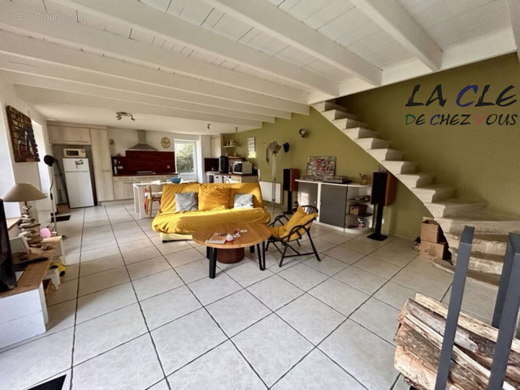 Maison à DOEUIL-SUR-LE-MIGNON