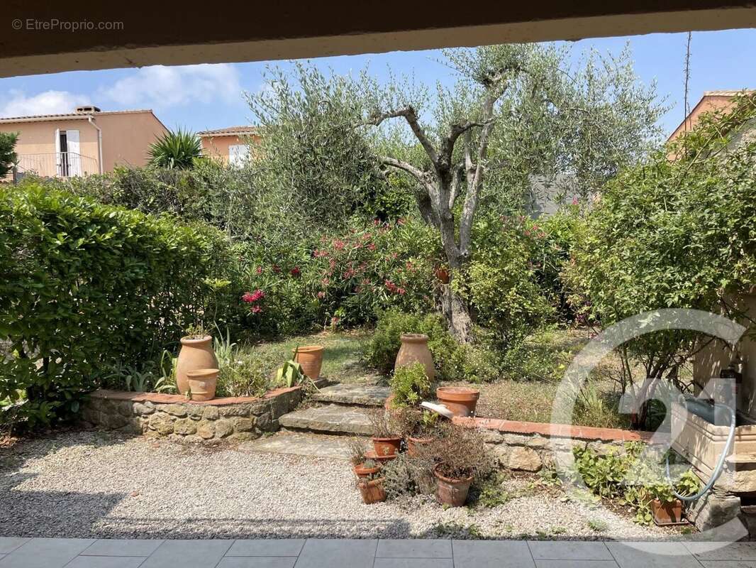Maison à MOUGINS
