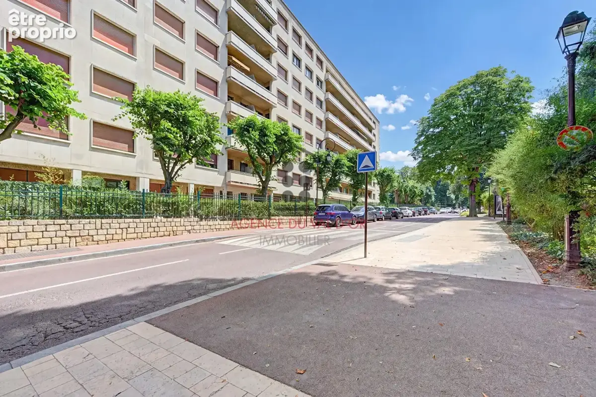Appartement Saint Cloud 3 pièces / 91,55m2 / SAINT CLOUD VAL D'OR - photo 9
