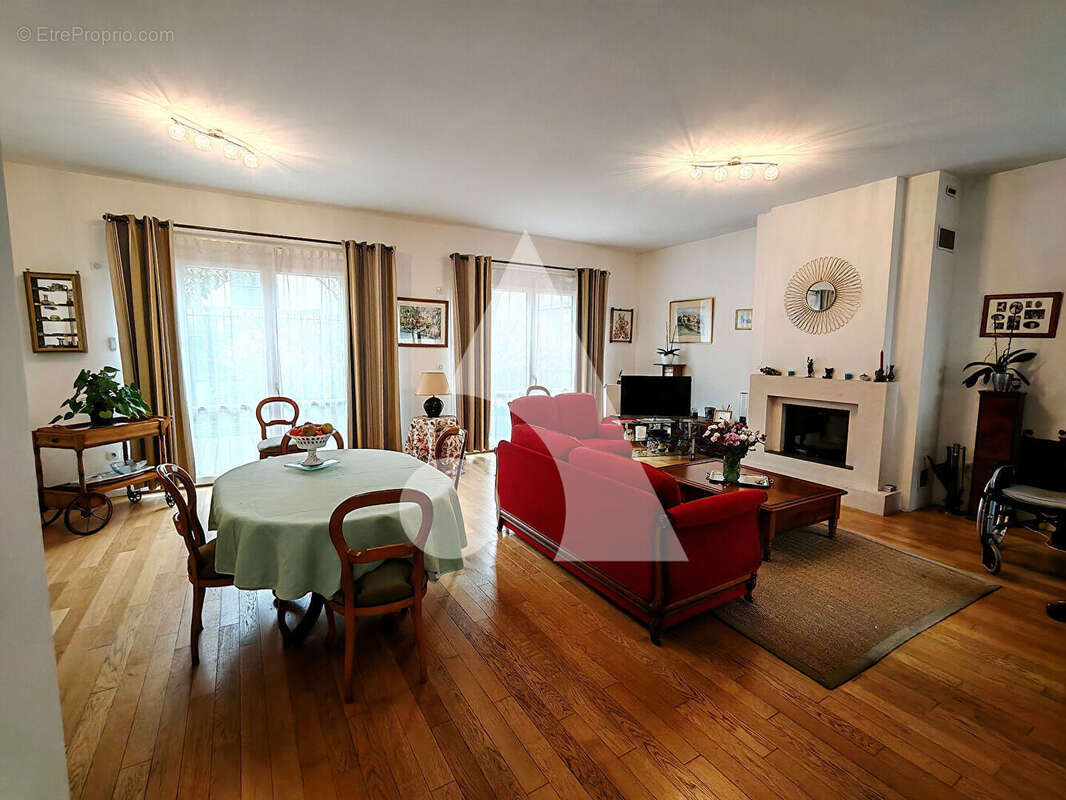 Maison à L'ISLE-ADAM