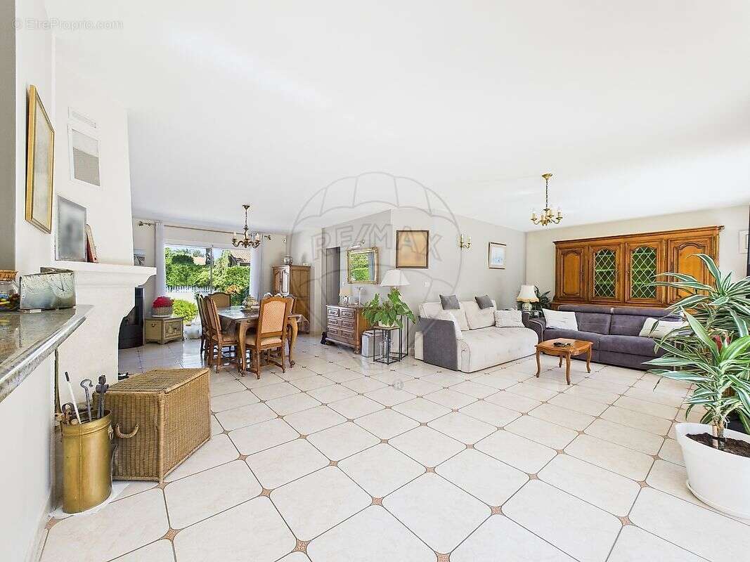 Maison à SAINT-PALAIS-SUR-MER