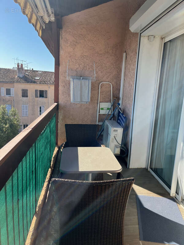 Autre à HYERES
