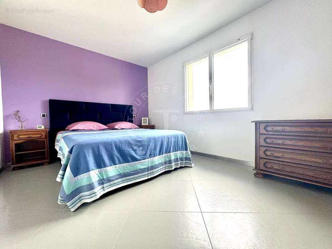 Villa contemporaine sur les hauteurs de Rumilly À vendre - photo 9