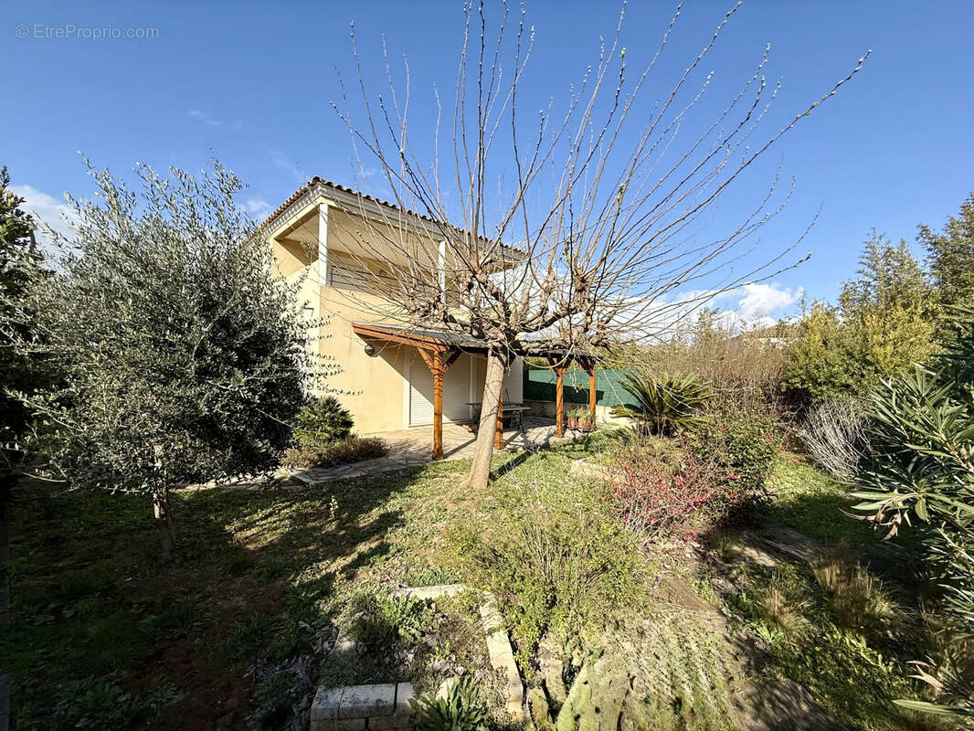 Maison à SIX-FOURS-LES-PLAGES