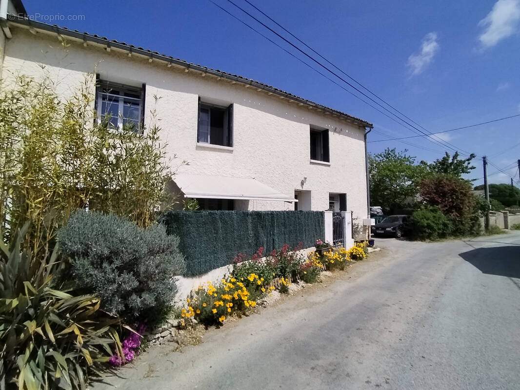 Maison à FORS