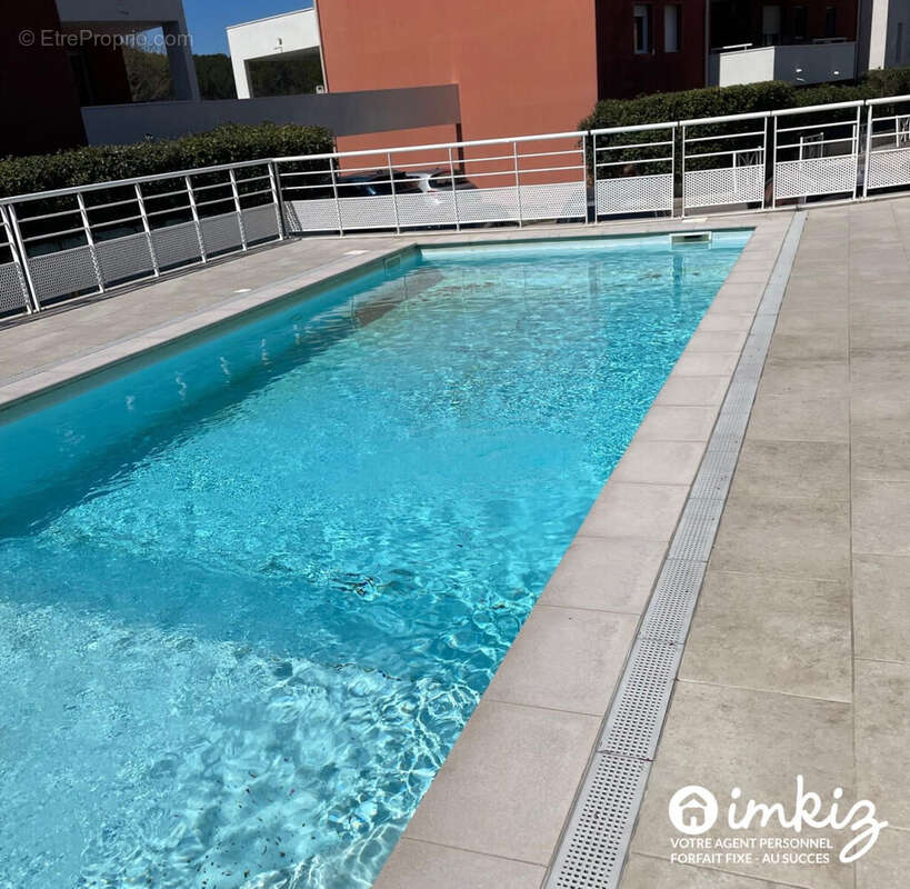 Residence avec piscine - terrasse, jardins  et box - photo 11