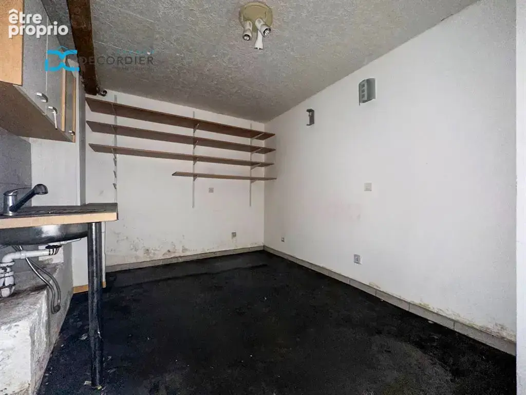 Evian rue petionne - local a vendre - photo 15