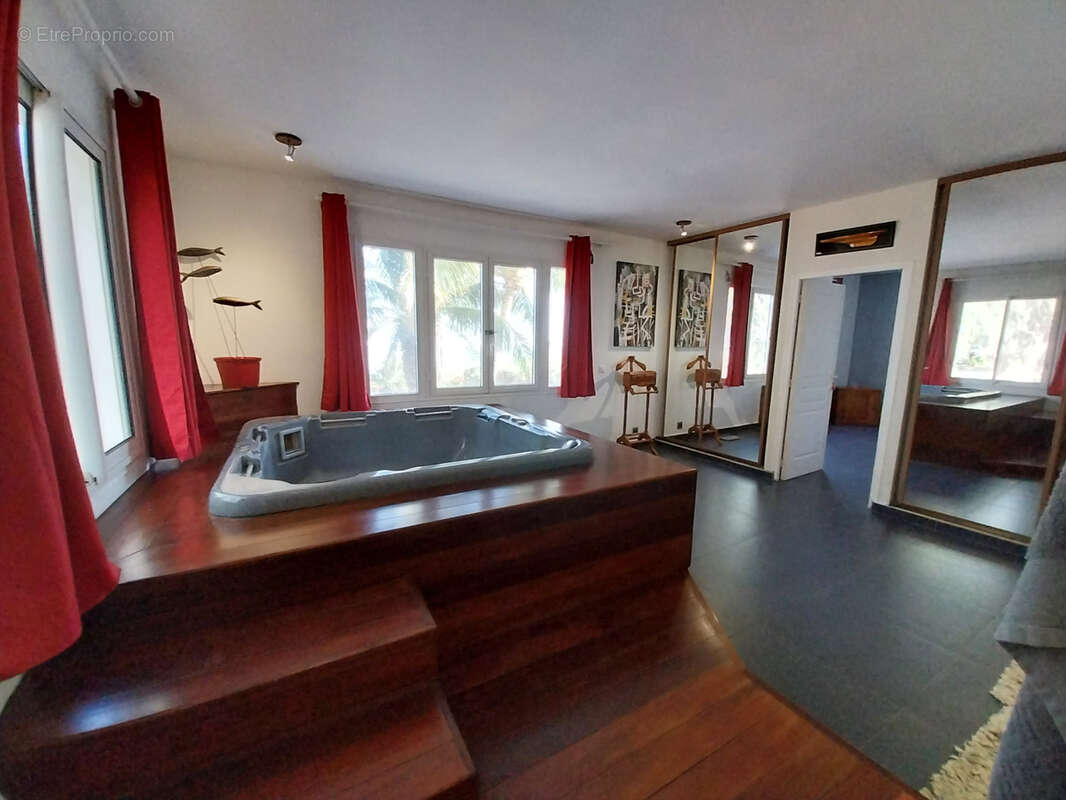 Maison à SAINT-PAUL