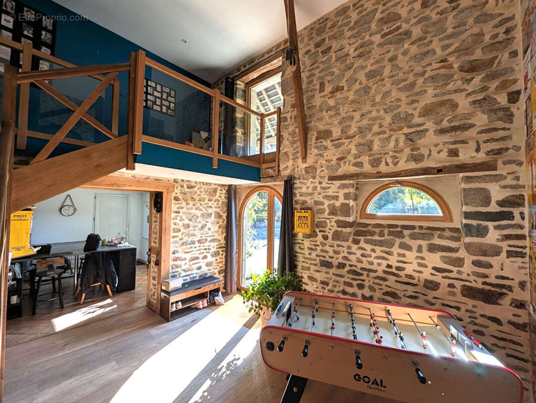 Maison à BAGUER-PICAN
