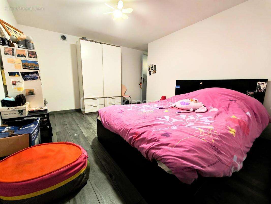EXCLUSIVITÉ – Magnifique appartement duplex avec terrasse au cœur de la Place du Forum à Reims ! - photo 15