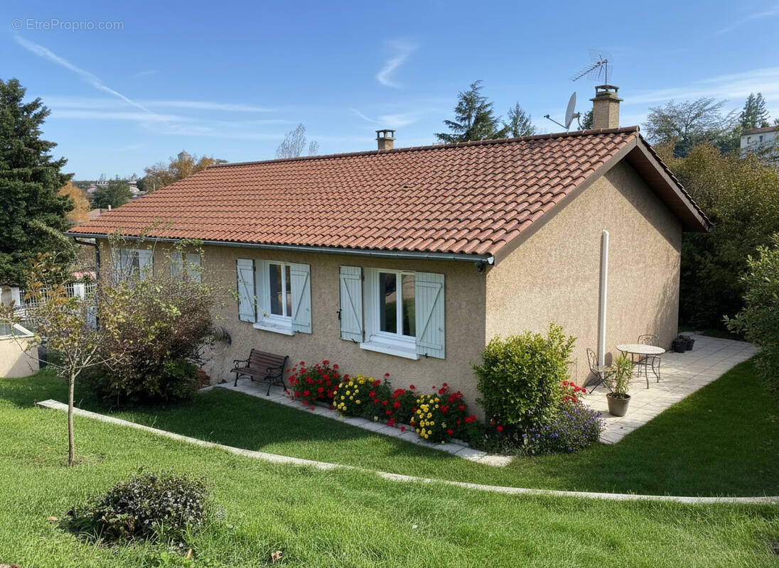 Maison à MONTAGNY