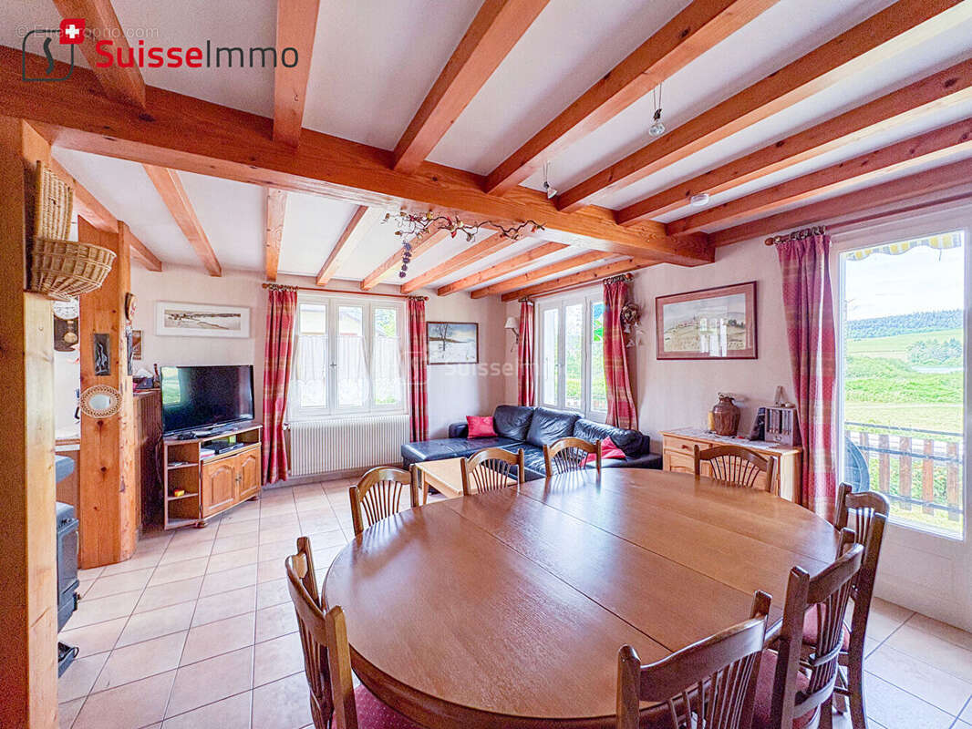 Maison 6 pièces - 144 m² - Montperreux proximité Lac - photo 5