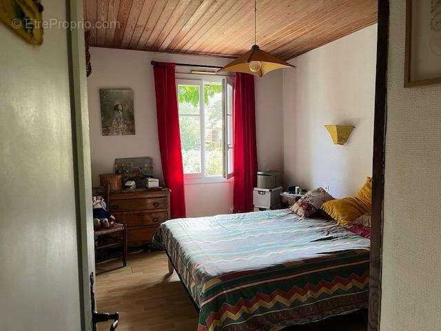 Secteur privilégié pour cette belle propriété à deux pas de la plage des Soux - photo 6