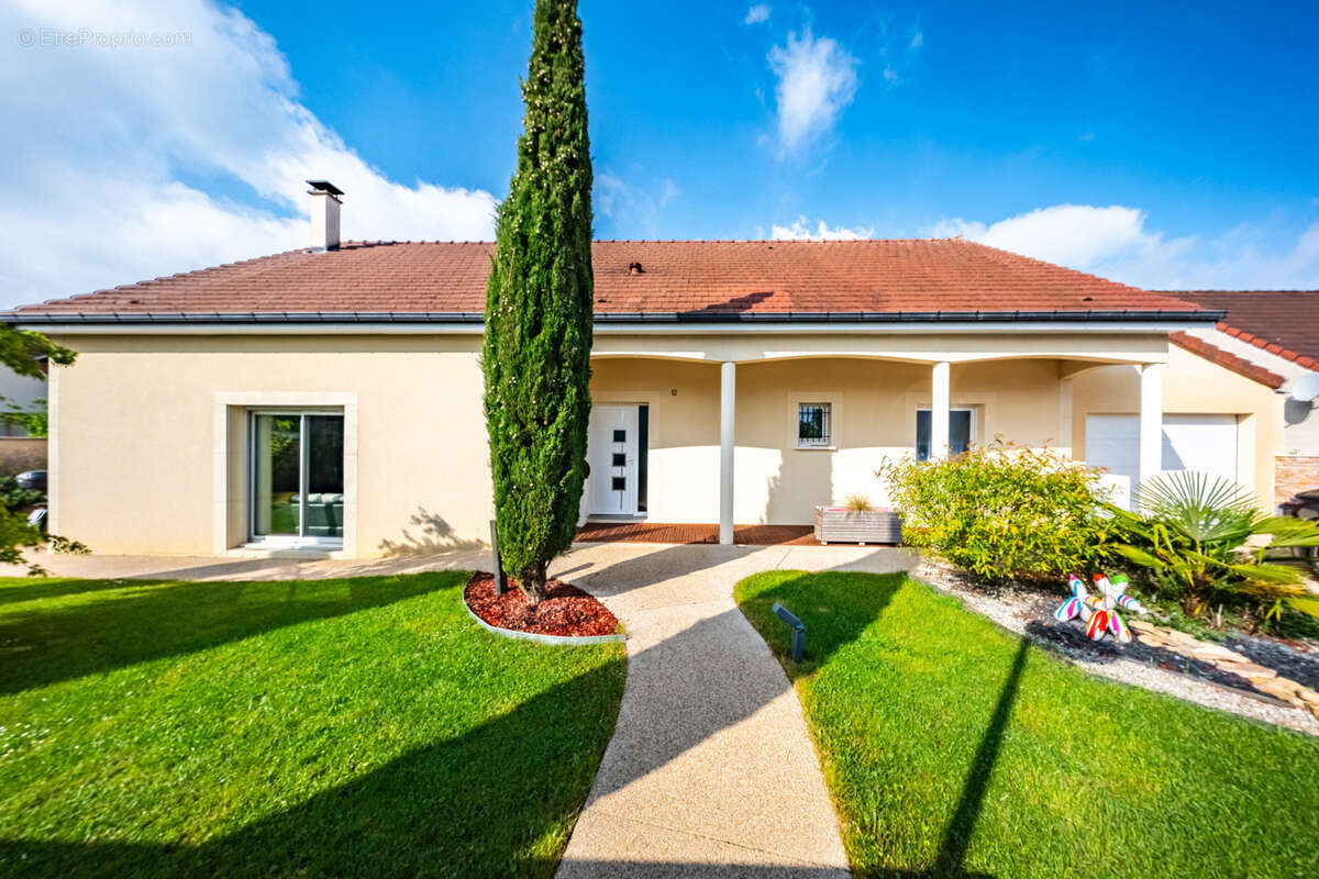 Maison à ROUVRES-EN-PLAINE