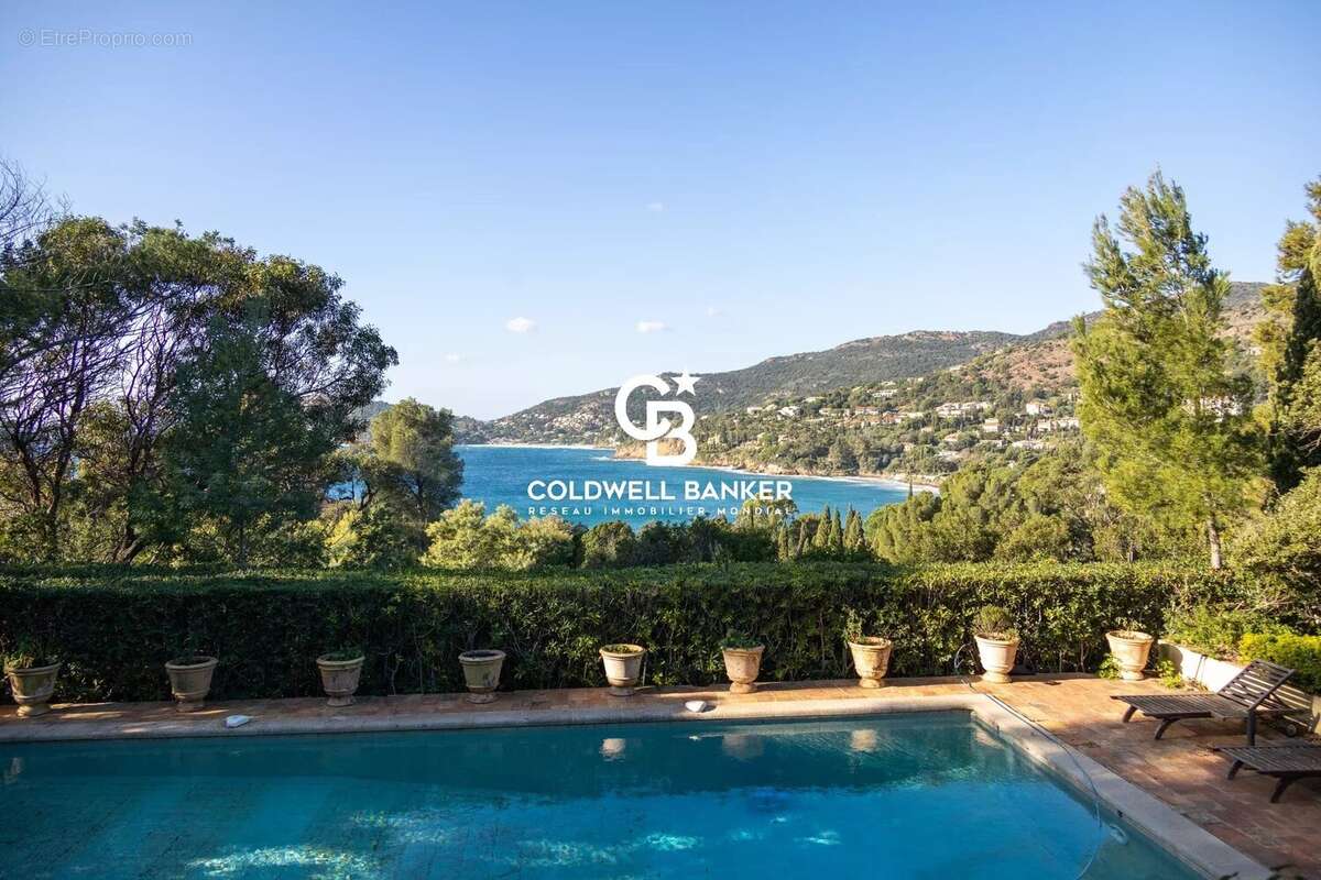 Maison à RAYOL-CANADEL-SUR-MER