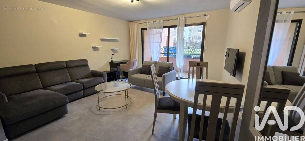 Photo 1 - Appartement à AVIGNON