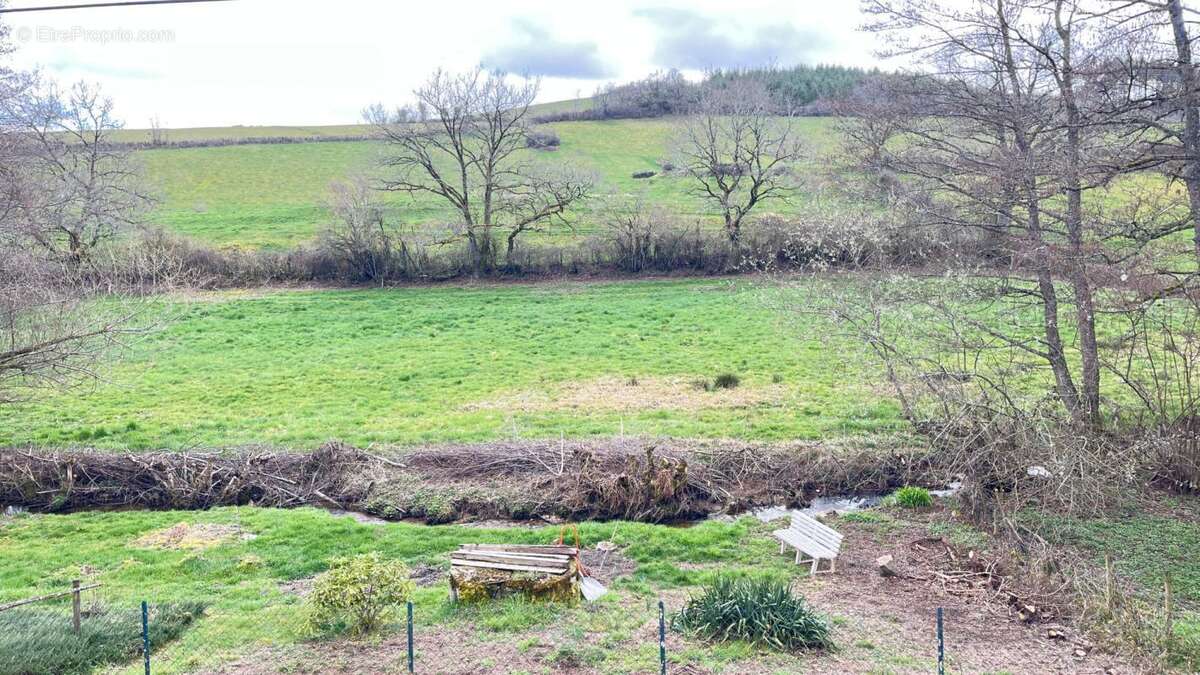 Maison à CHISSEY-EN-MORVAN