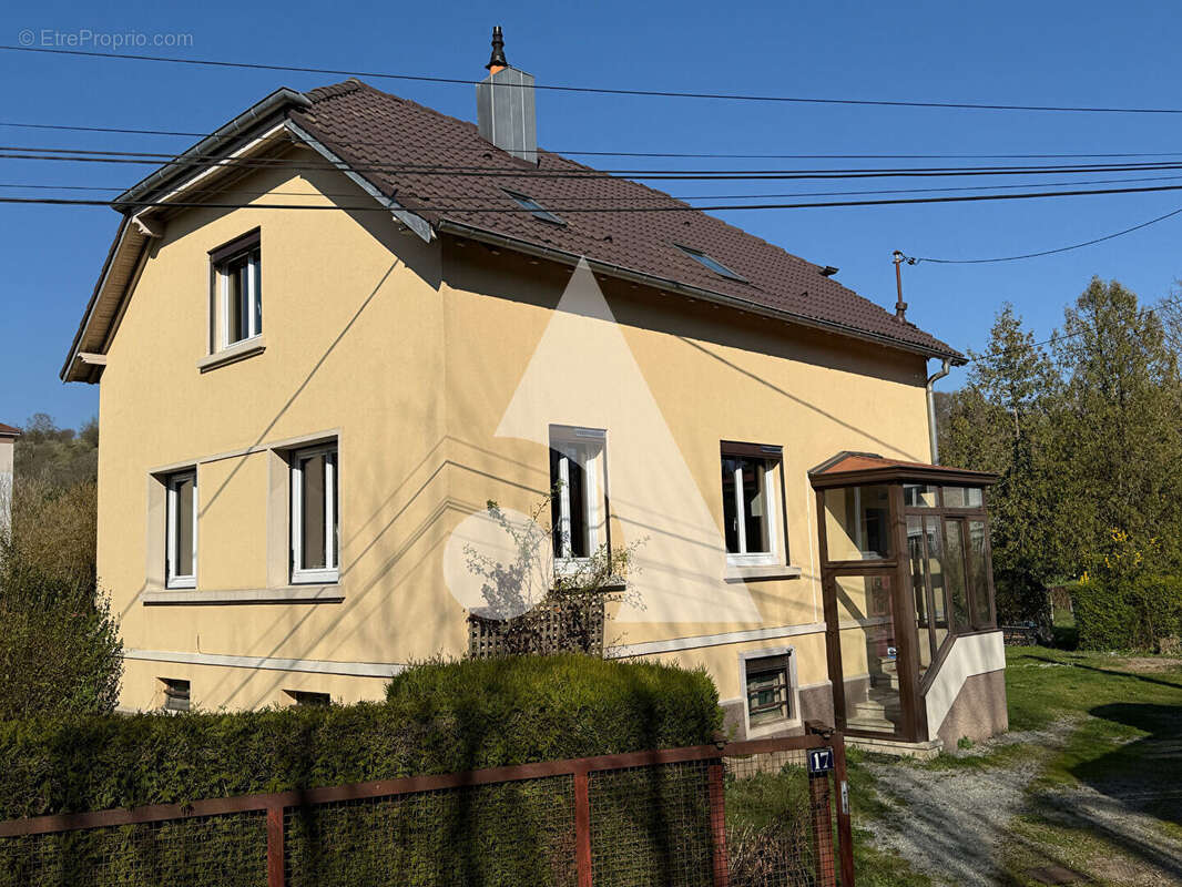 Maison à DANJOUTIN