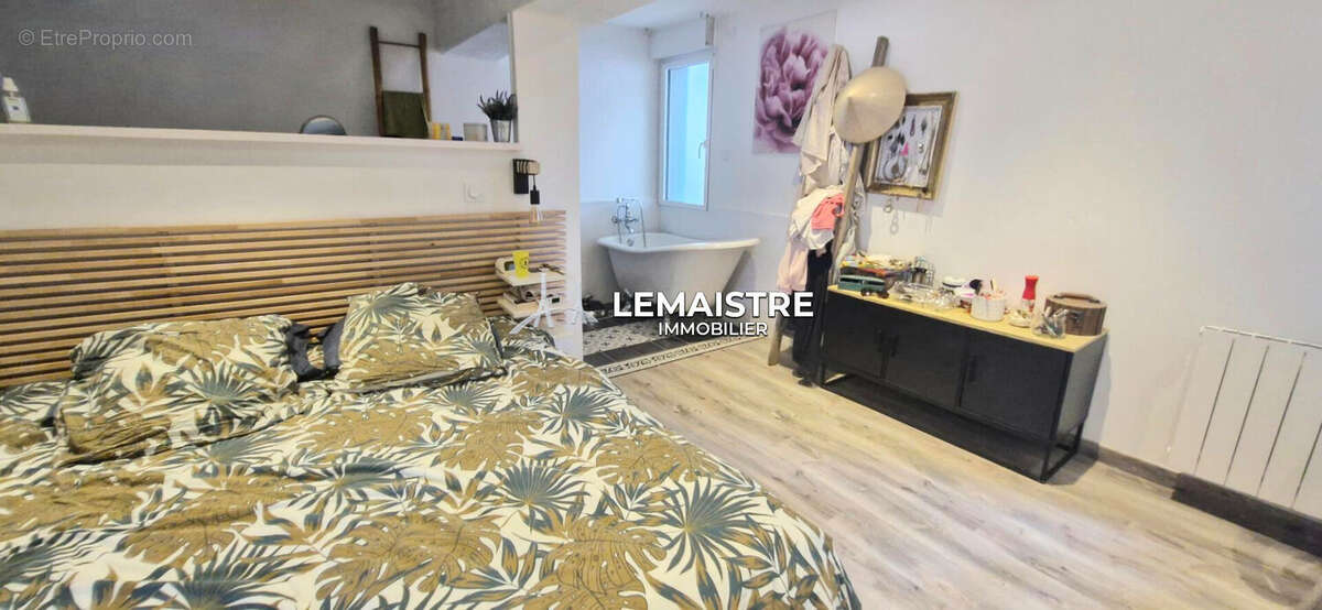 Maison à vendre - Limite Yvetot - 228 m² - 5 chambres - Gîte indépendant et piscine - photo 8