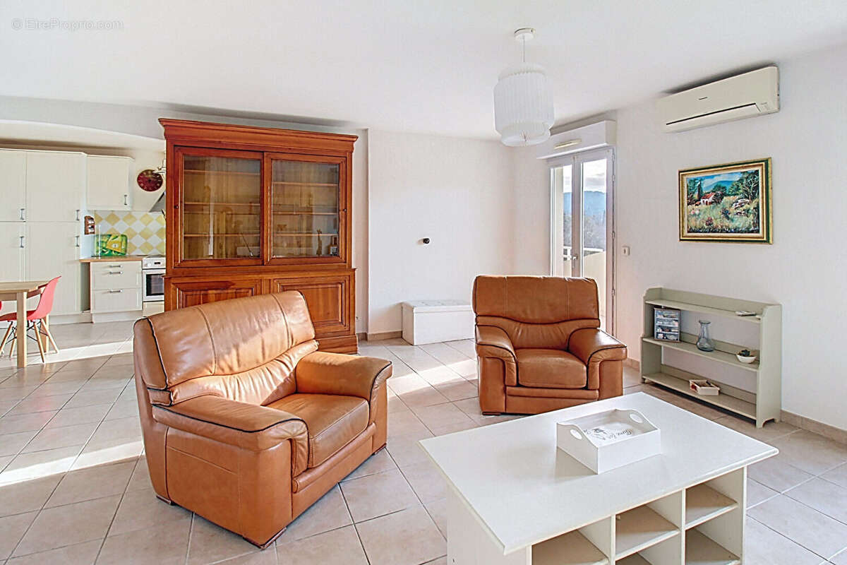 Appartement à DRAGUIGNAN