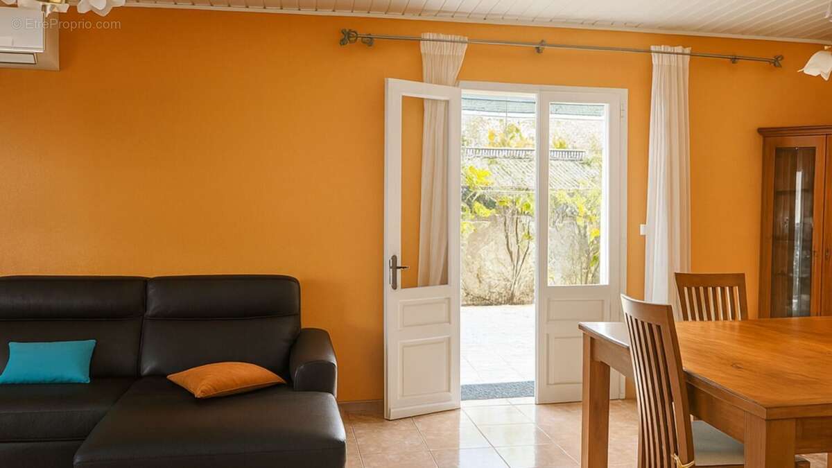 Maison à SAINT-DENIS