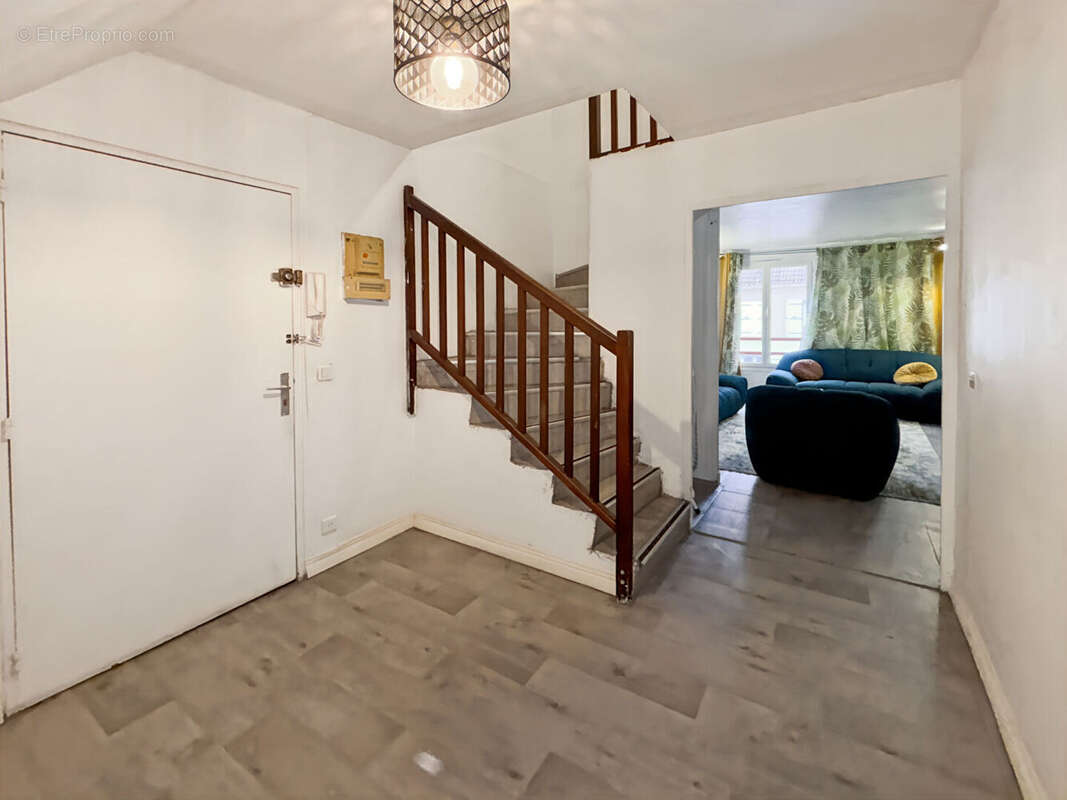Appartement à LE MEE-SUR-SEINE