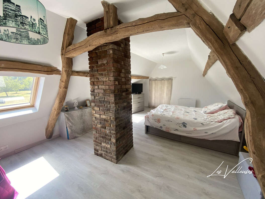 Maison 98 m² à Gruchet-Saint-Simeon  - photo 5