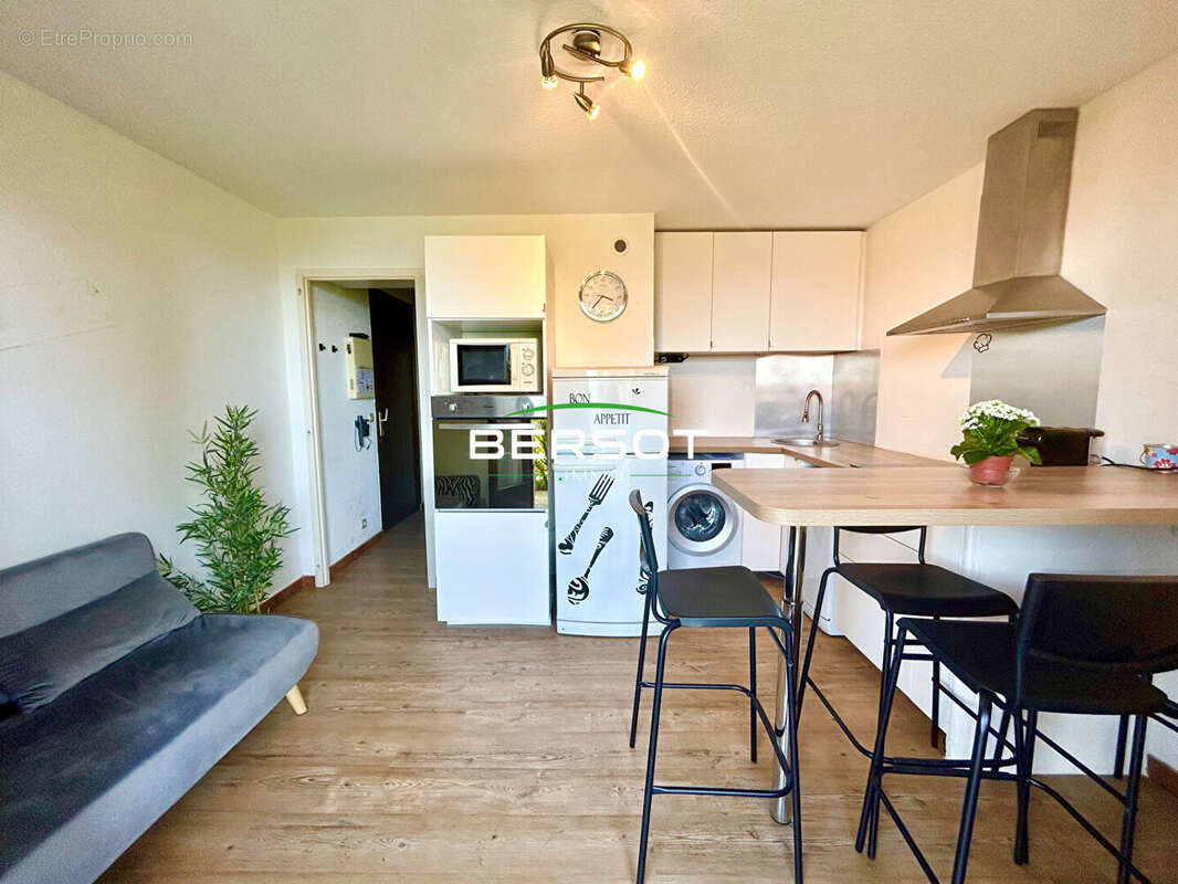Appartement à NEUVECELLE