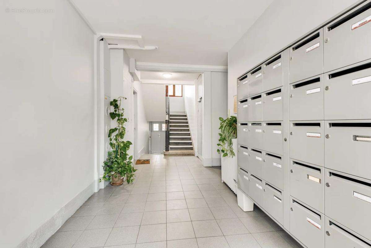 Appartement à GENNEVILLIERS