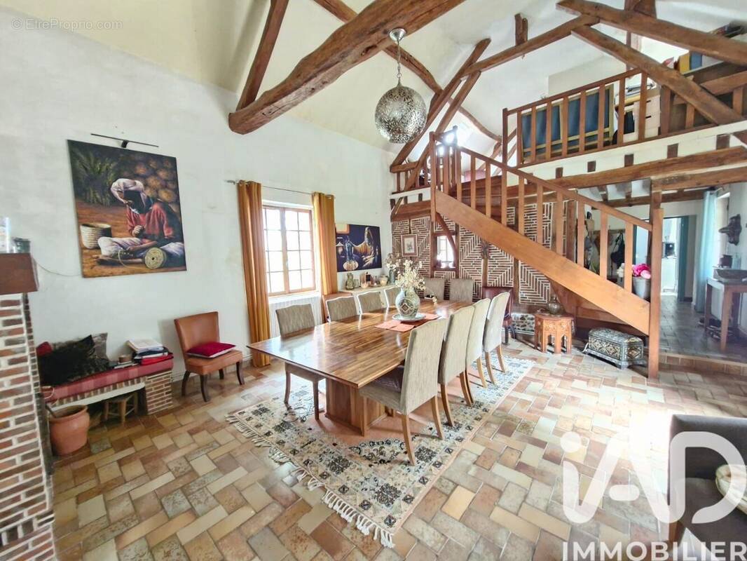 Photo 1 - Maison à BRAY-EN-VAL