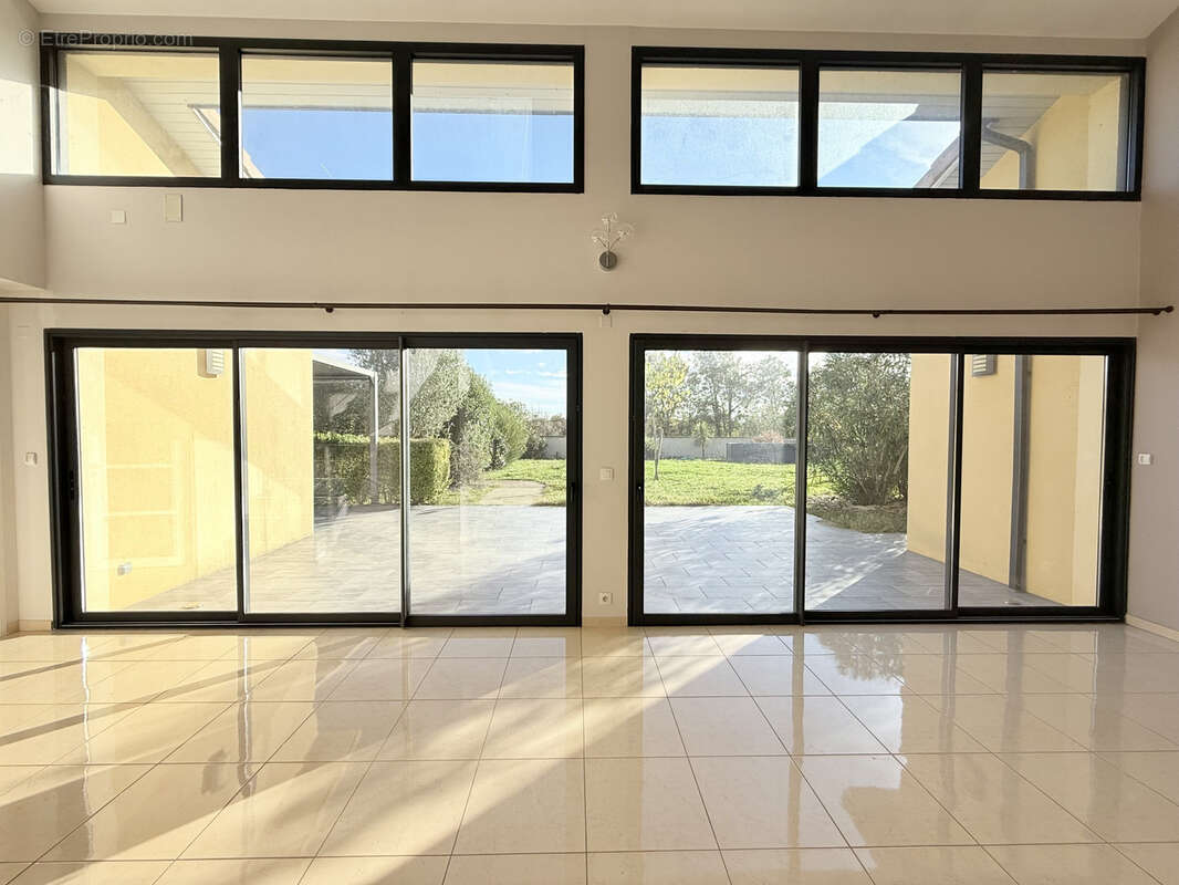 Maison à FONTENILLES