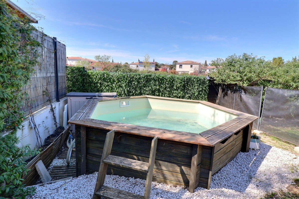 Maison à SAINT-DREZERY