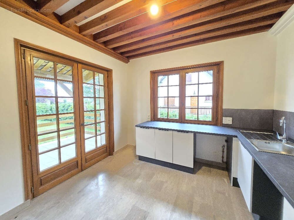 Maison à FRANCHEVILLE