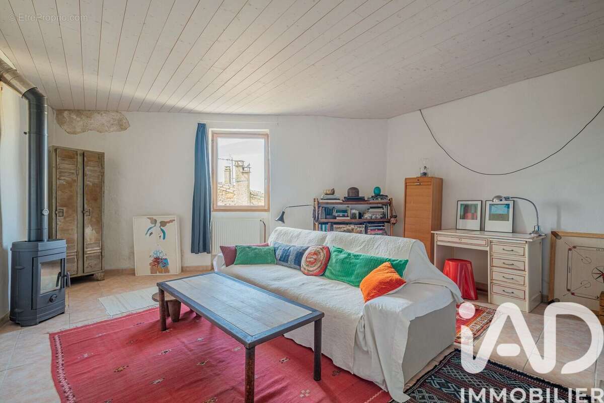 Maison 90 m² à Francillon-Sur-Roubion  - photo 8