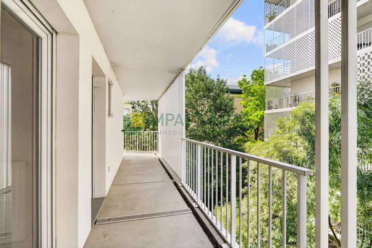 Appartement à CLICHY