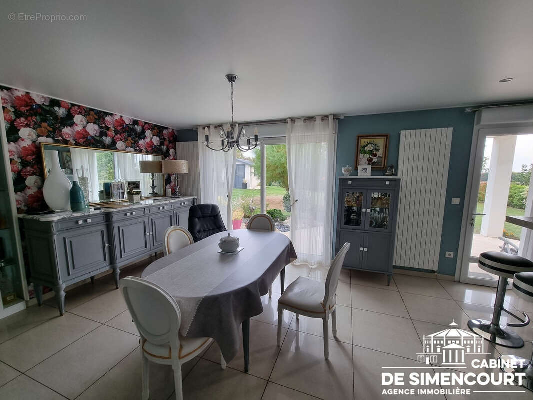Maison à RIVERY