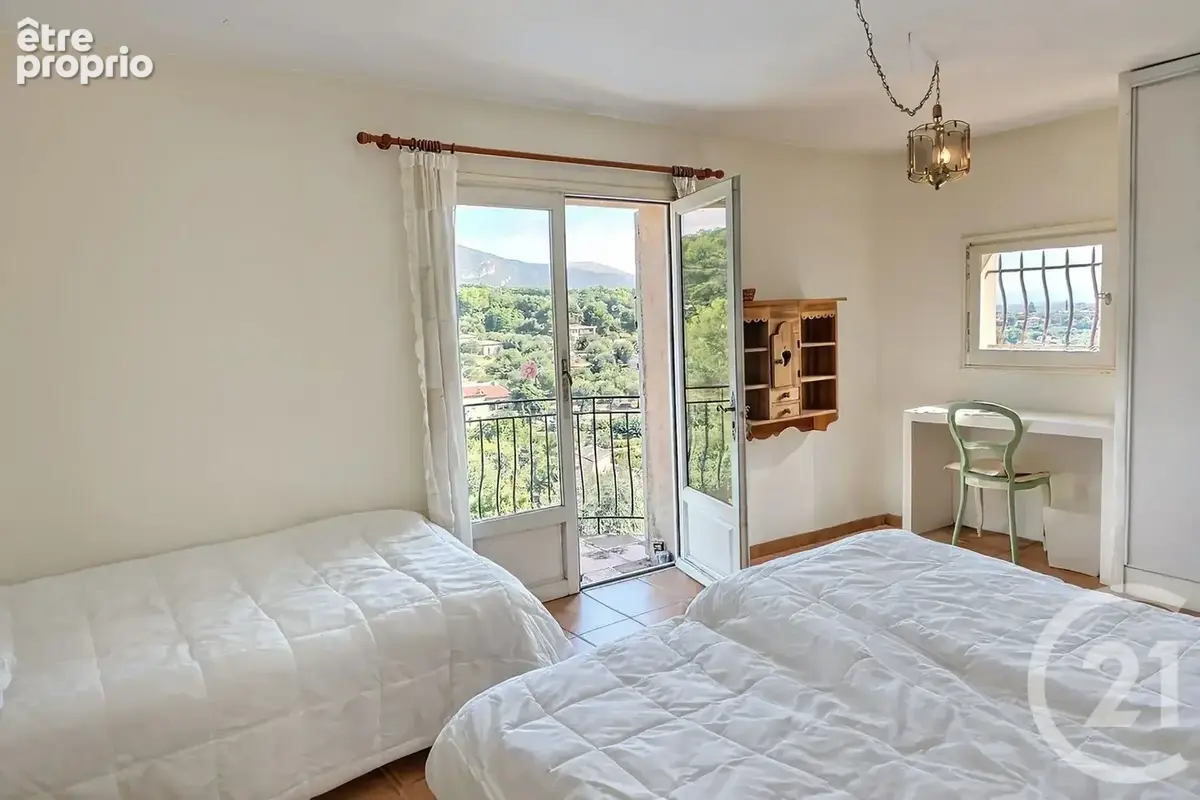 Maison 4 pièces 163 m² à vendre à Le Rouret (06650) - photo 11