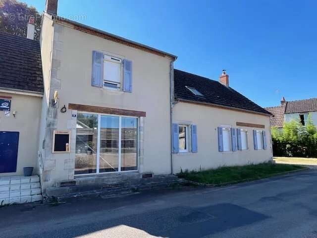 Commerce à SOUGY-SUR-LOIRE