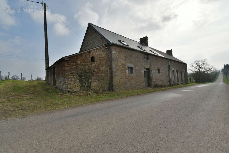Maison à SAINT-FRAIMBAULT