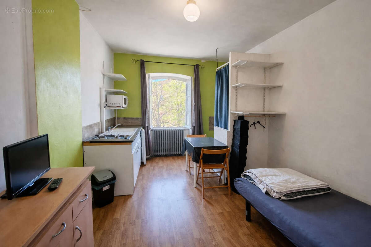 Appartement à BOURG-SAINT-ANDEOL