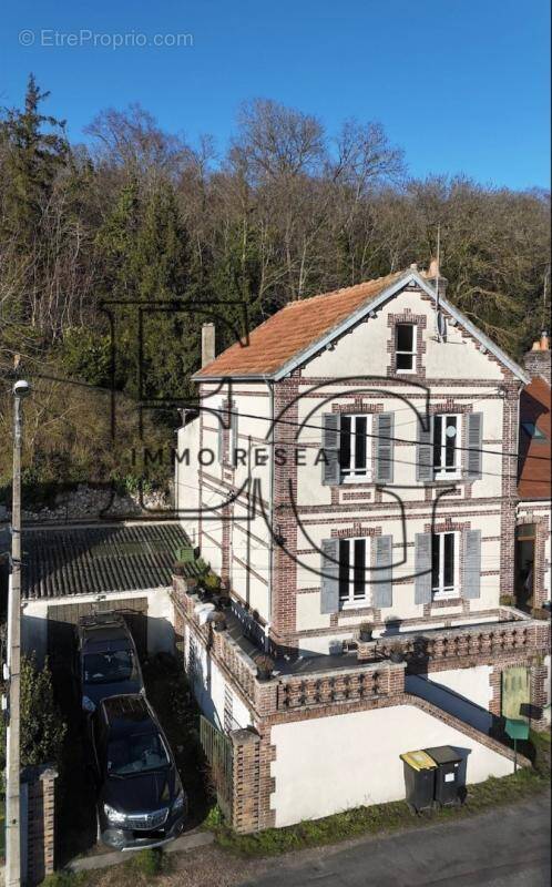 Maison à MESNIL-SUR-L'ESTREE