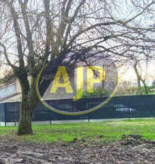 Terrain à CUBZAC-LES-PONTS