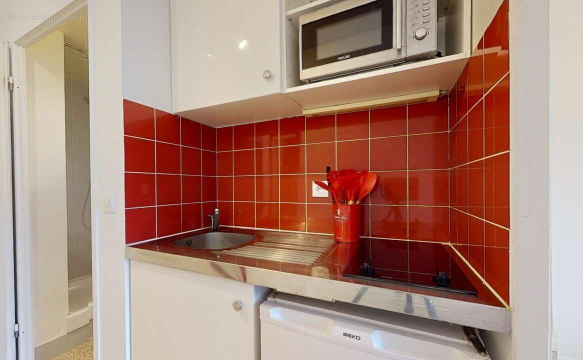 INVESTISSEMENT LOCATIF  ST OUEN SUR SEINE  Résidence Étudiante Studéa Saint Ouen 2 - 6,12 % de rentabilité - photo 5
