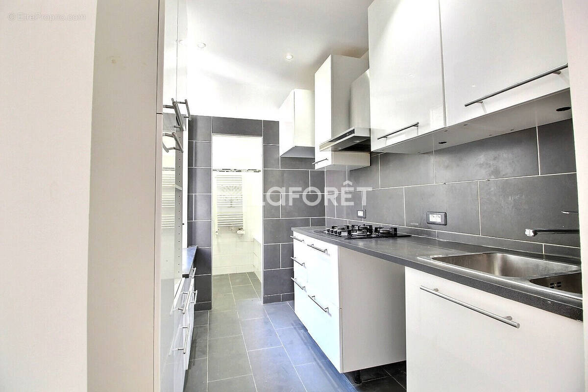 Appartement à GENNEVILLIERS
