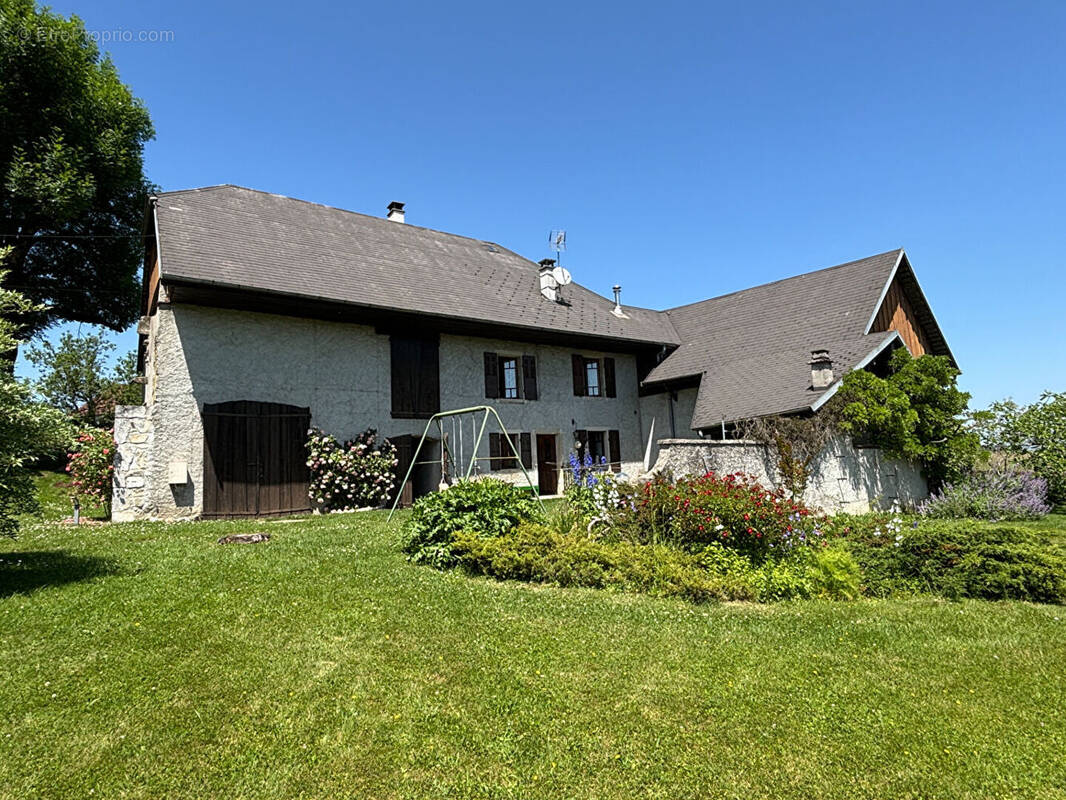 Maison à THUSY